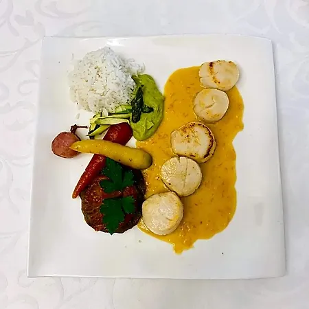 호텔 Logis Restaurant Les Minotiers 3*