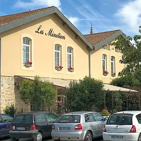 Logis Restaurant Les Minotiers 호텔 미르포아